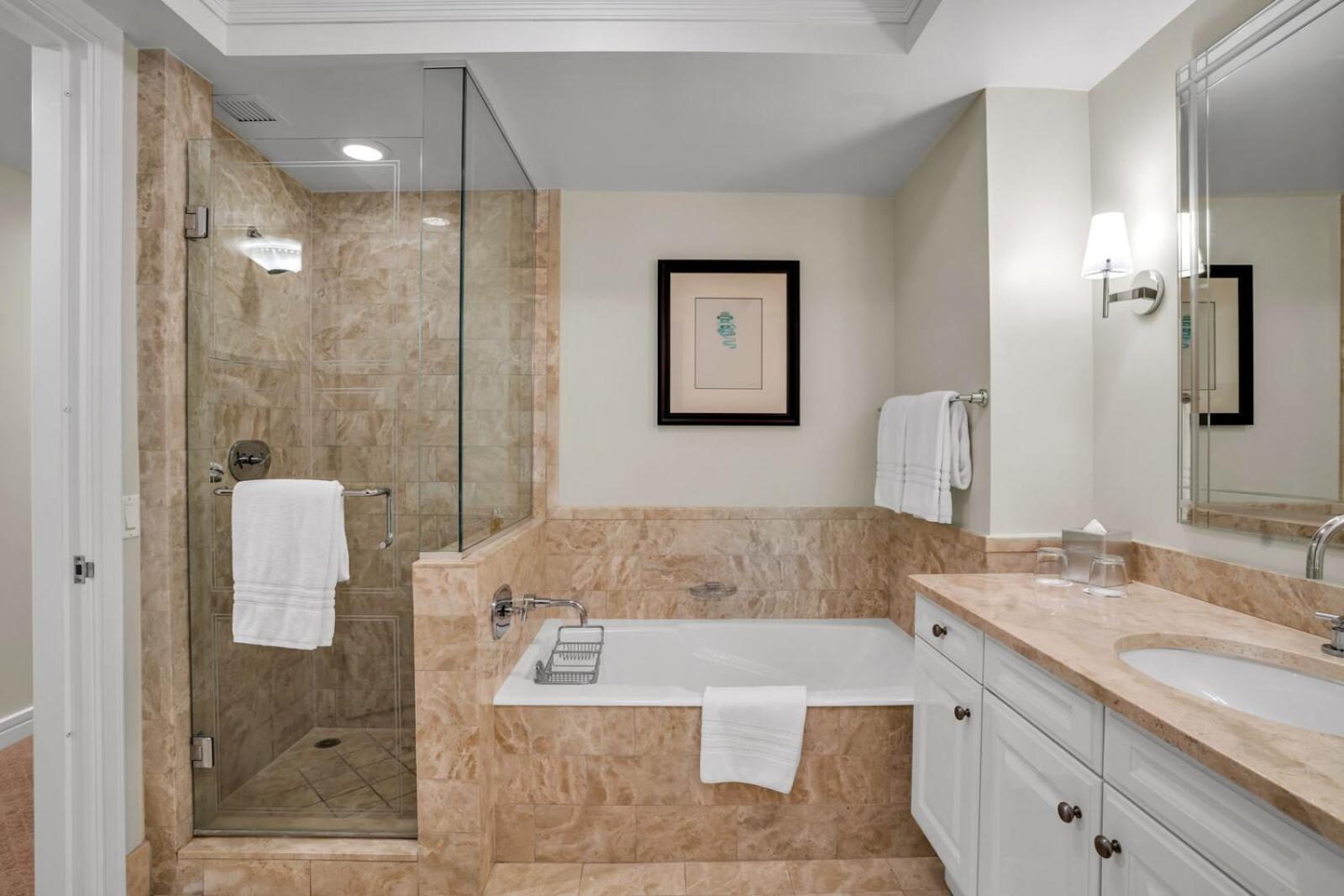 2 Bedroom Or King Studio Suites Four Seasons Hotel Miami Free Wi-Fi & Free Parking Exterior photo
